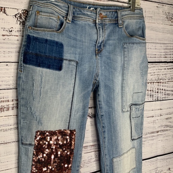 Host PICK INC Sequins Patch Distressed Boyfriend Regular Fit Jeans SOLD OUT - Picture 8 of 15